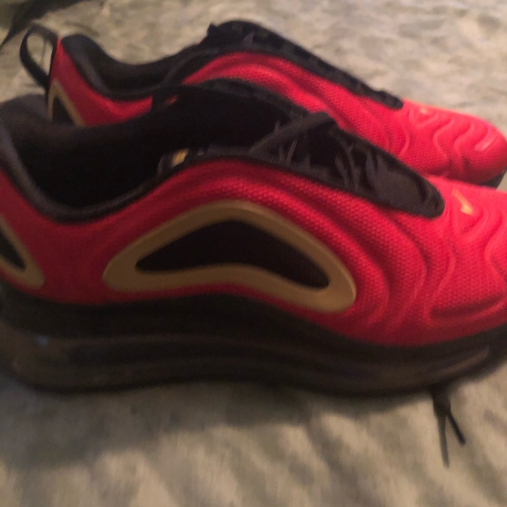 Nike air max 720 Red!